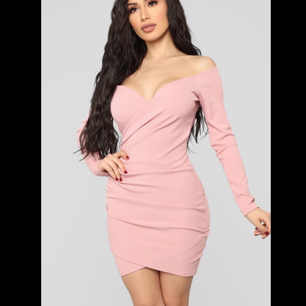 ❌🚫SOLD❌🚫Fashinova pink dress - Picture 1 of 4